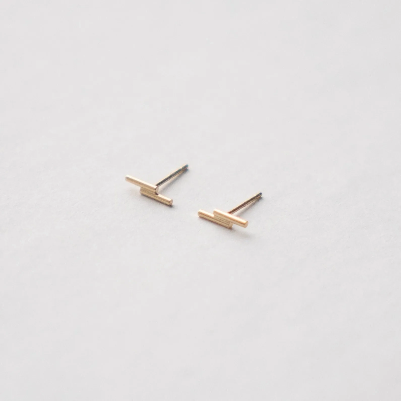 Billy Stud Earrings