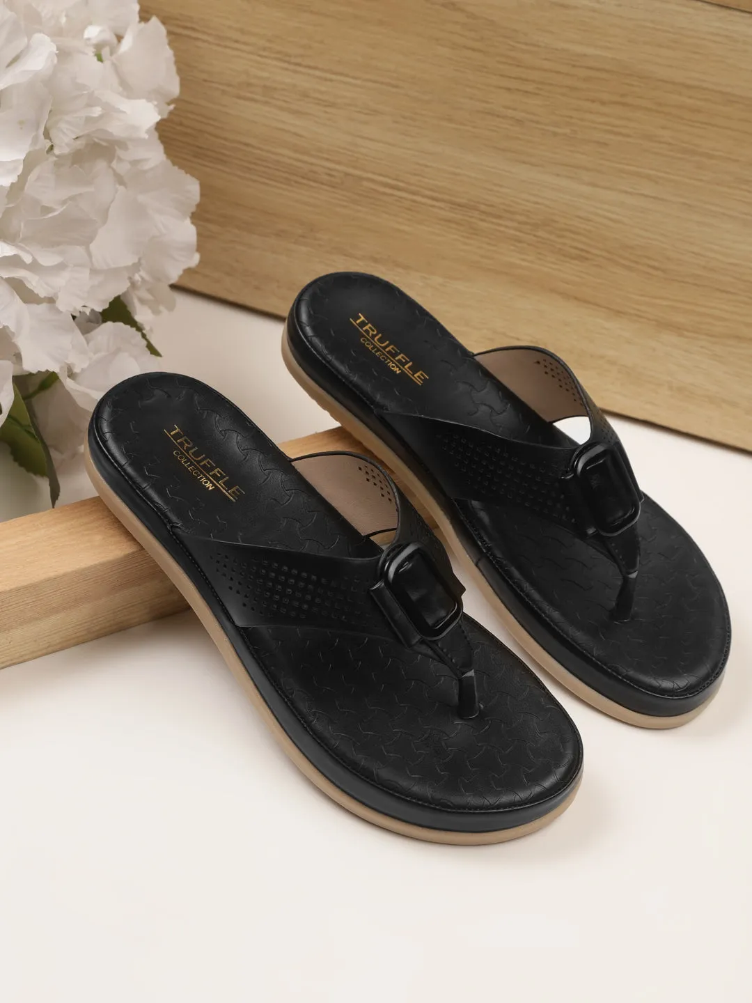 Schwarze PU-Slip-On-Flats (TC-ST-015-BLK)