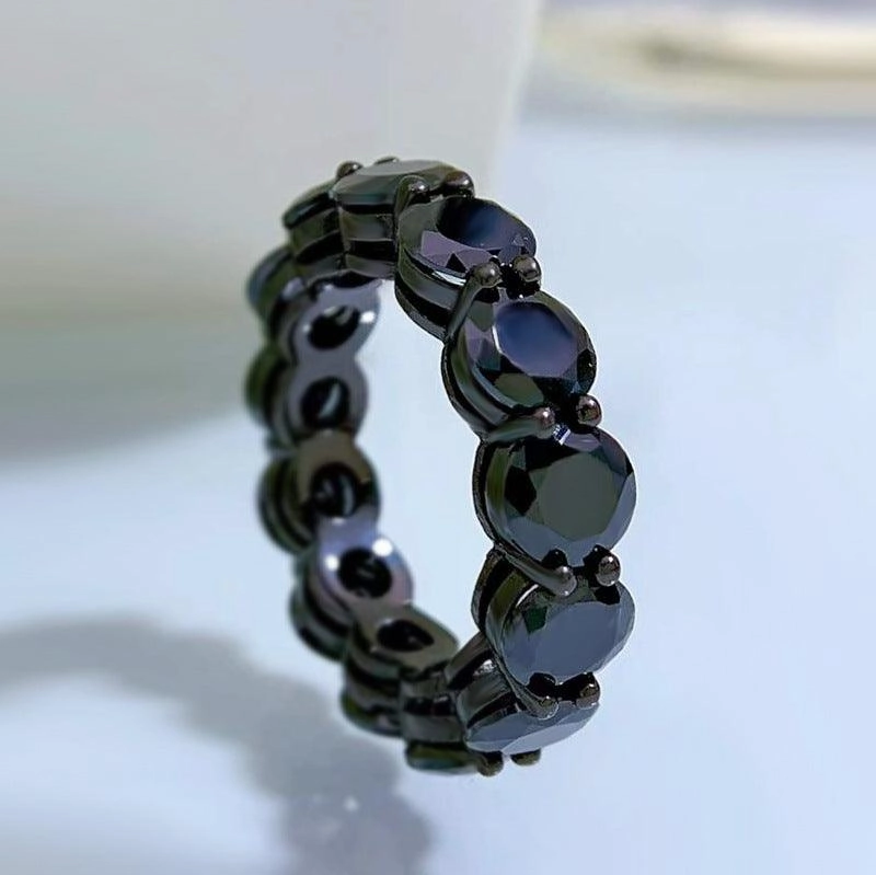 Black Diamond Round Men And Women Ring