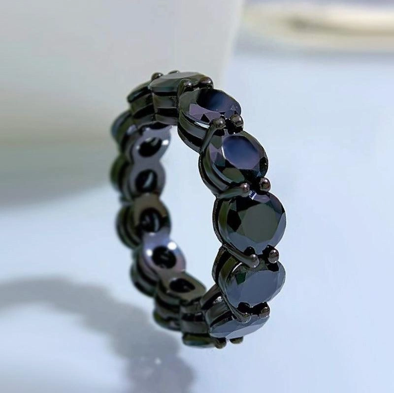 Black Diamond Round Men And Women Ring