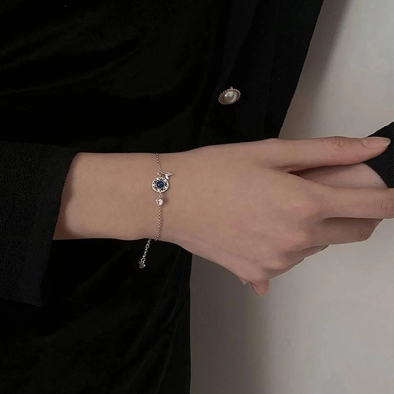 Braceletwomen's Sterling Silver Fashion Moonstone Bracelet 