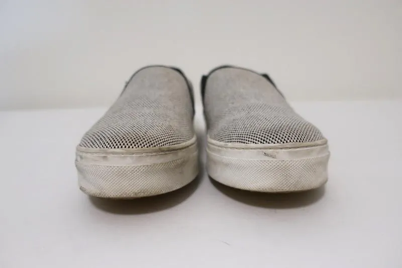 Celine Skate Slip-On Sneakers Weiß/Schwarz Mikrokariertes Canvas Größe 37.5