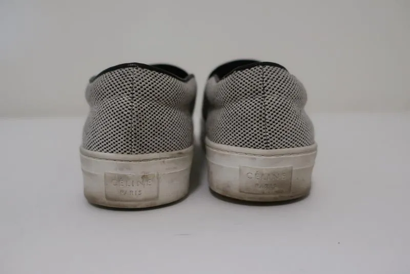 Celine Skate Slip-On Sneakers Weiß/Schwarz Mikrokariertes Canvas Größe 37.5