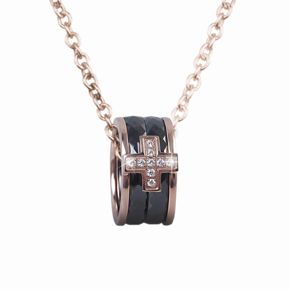Ceramica Cross Pendant 