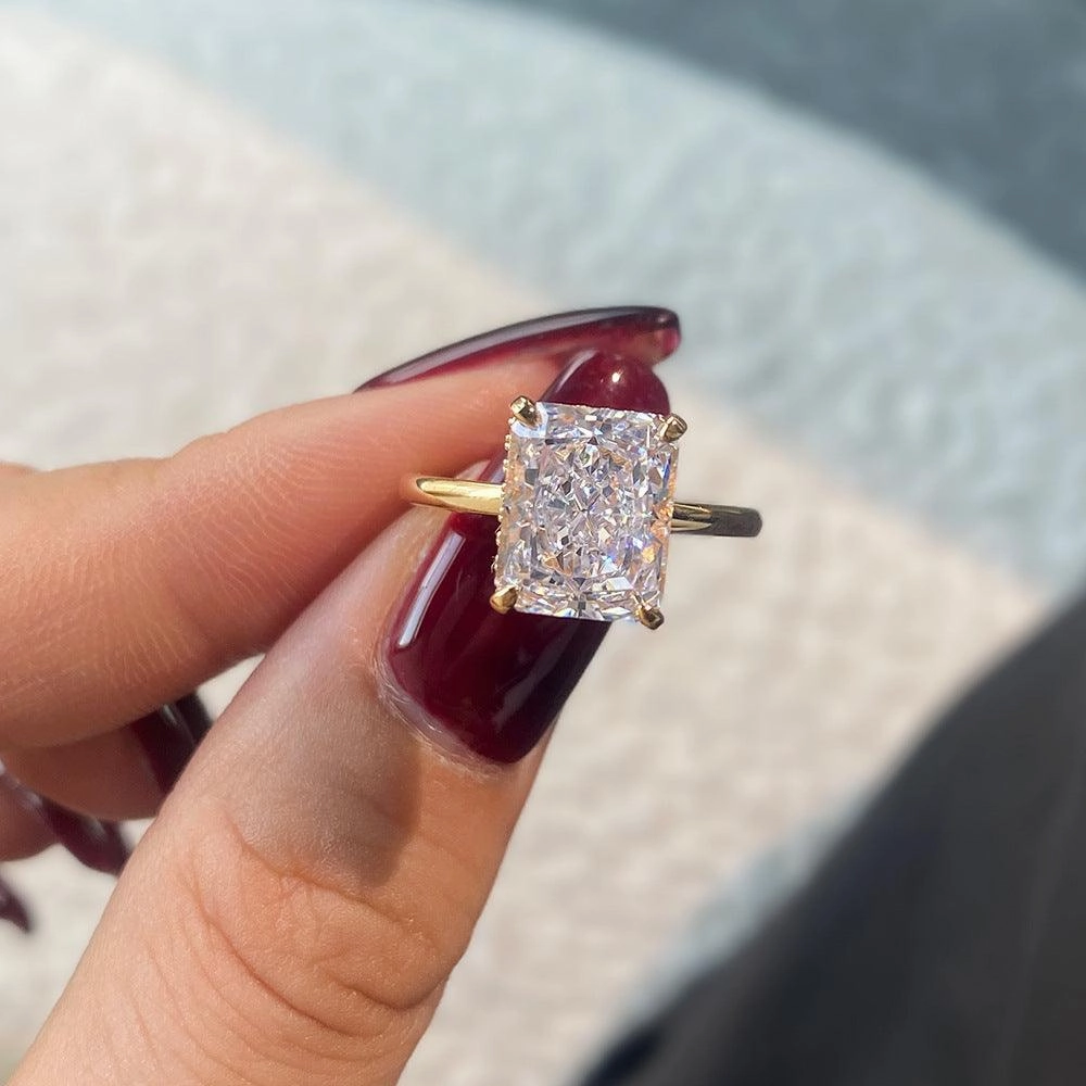 Classic 4-claw S925 Sterling Silver Special Interest Light Luxury Zircon Ring