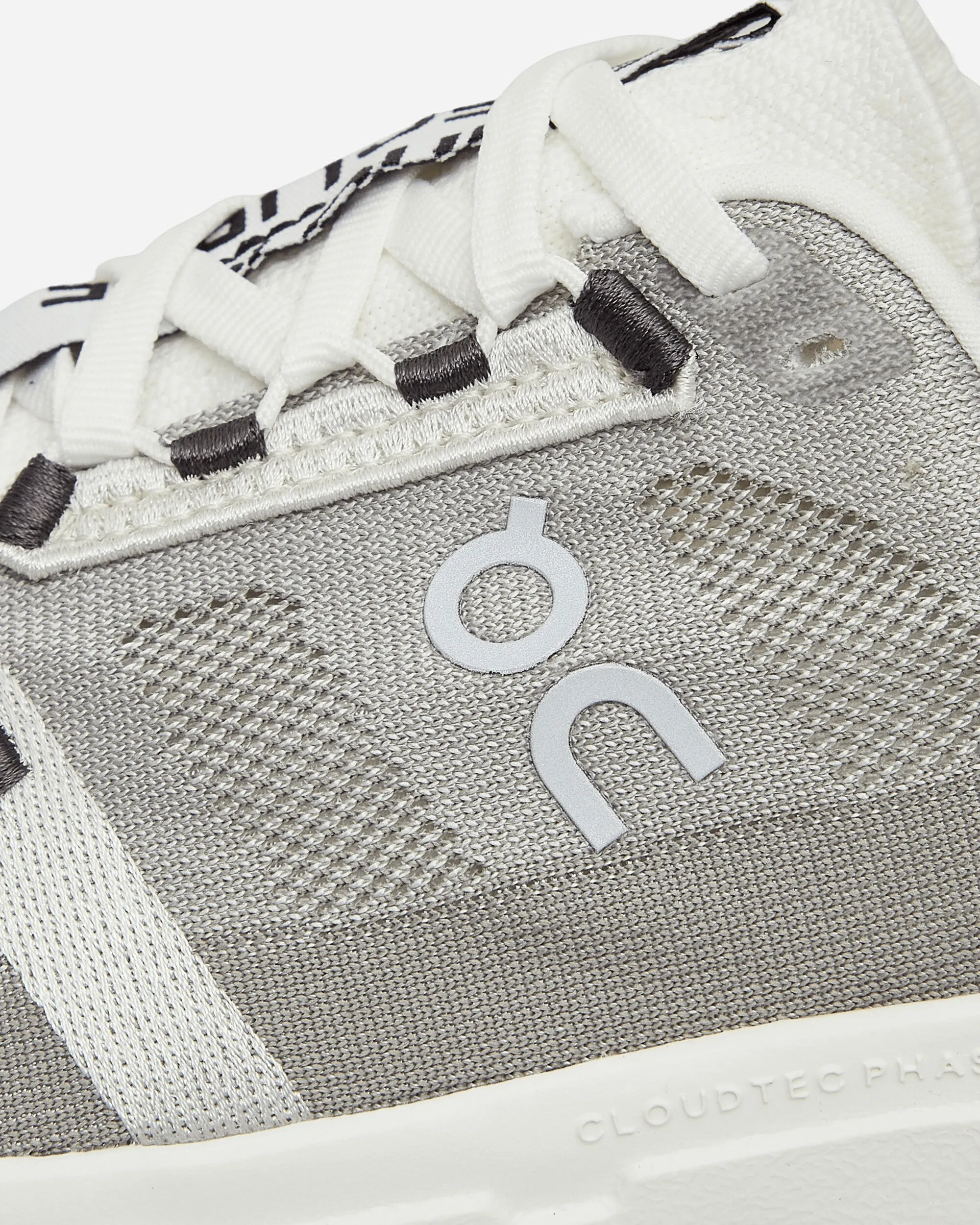 Cloudeclipse Sneakers Legierung / Weiß