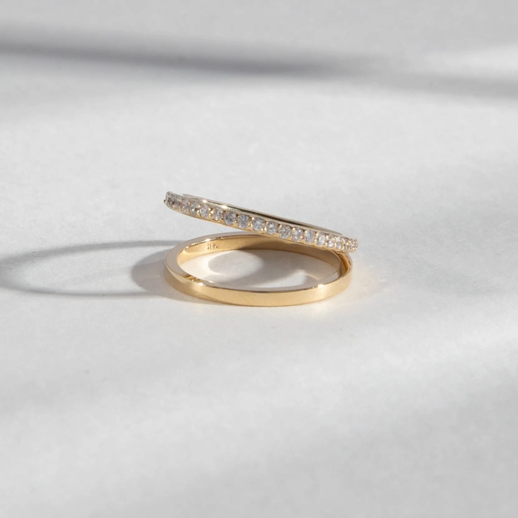 Codu Ring with Lab-grown diamonds