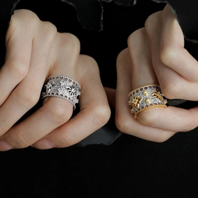 Color-blocking Snowflake Starlight Wide Ring 