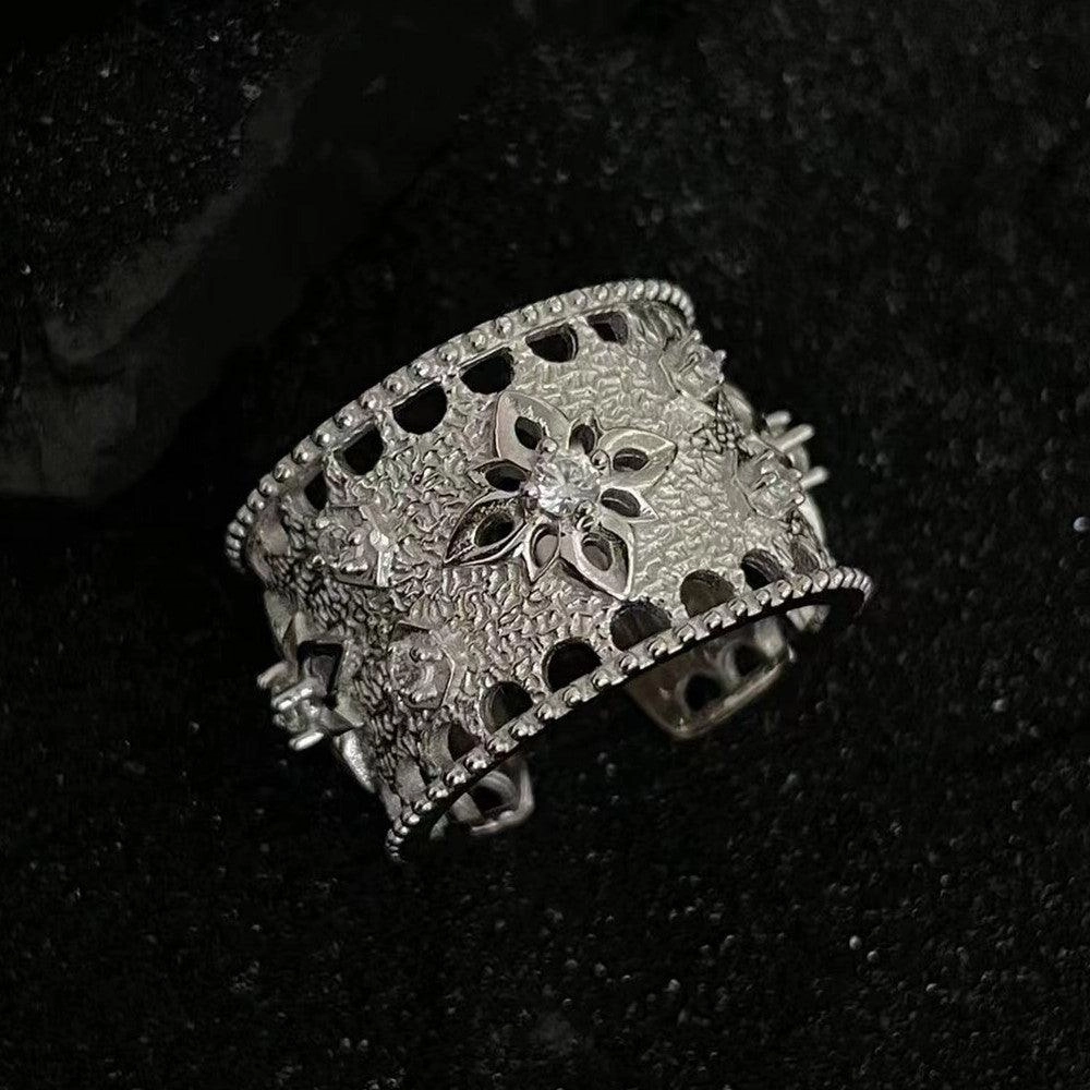 Color-blocking Snowflake Starlight Wide Ring