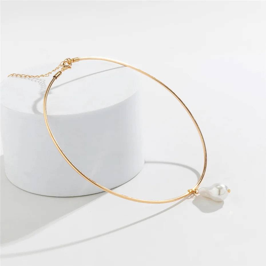 Creative Imitation Pearl Pendant Torques Choker Necklace 