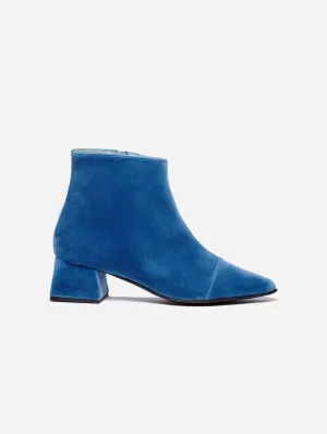 Dahlia Vegan Velvet Knöchelstiefel | Blau