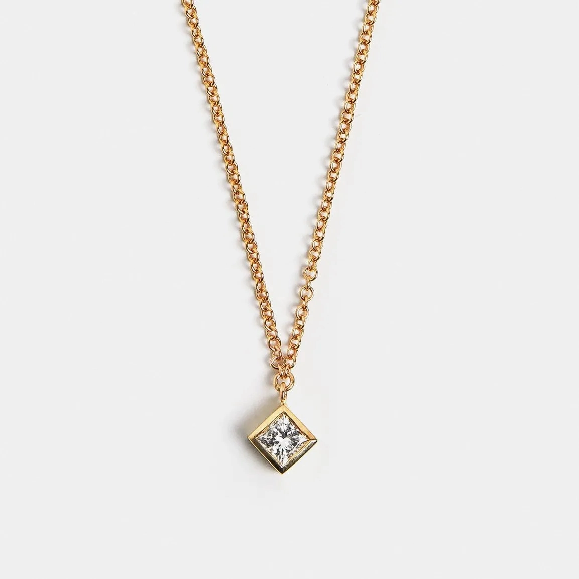 Dari Necklace with Lab-grown Diamond
