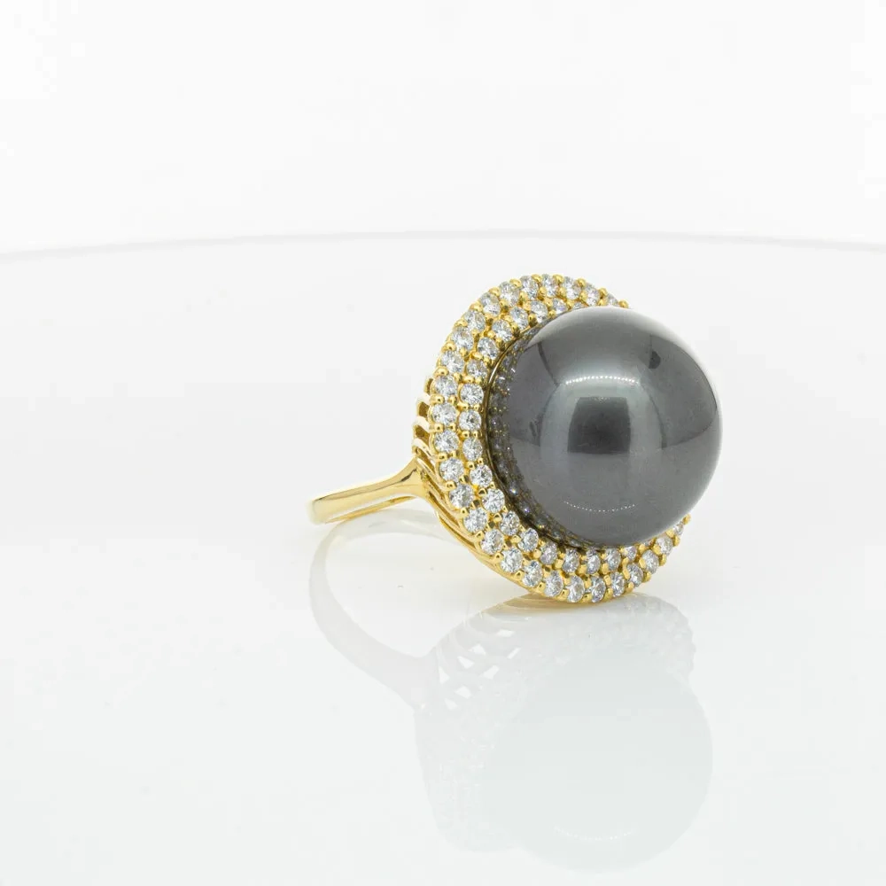 Deja Vu 18ct Yellow Gold 16mm Black Pearl &amp; Diamond Ring