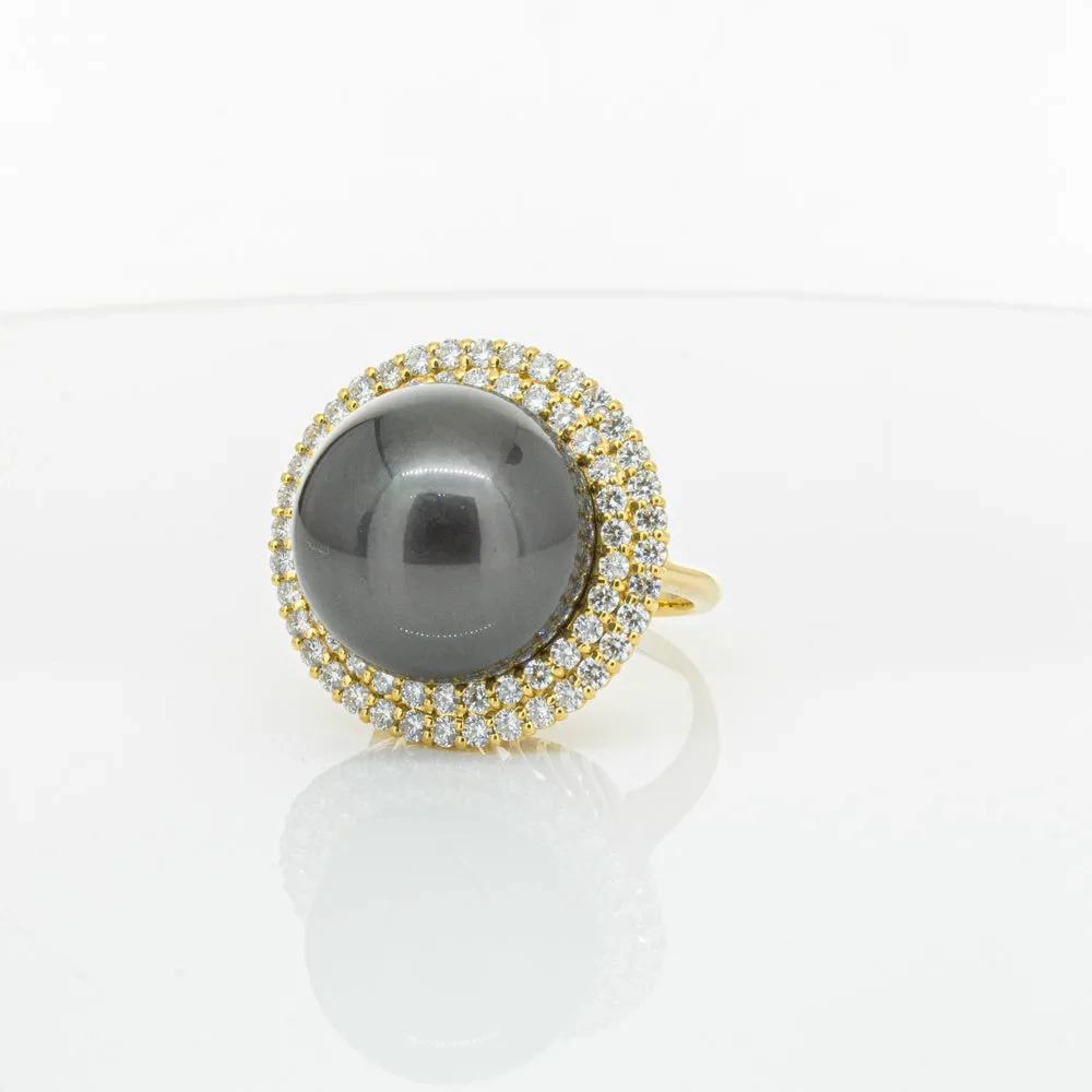 Deja Vu 18ct Yellow Gold 16mm Black Pearl &amp; Diamond Ring