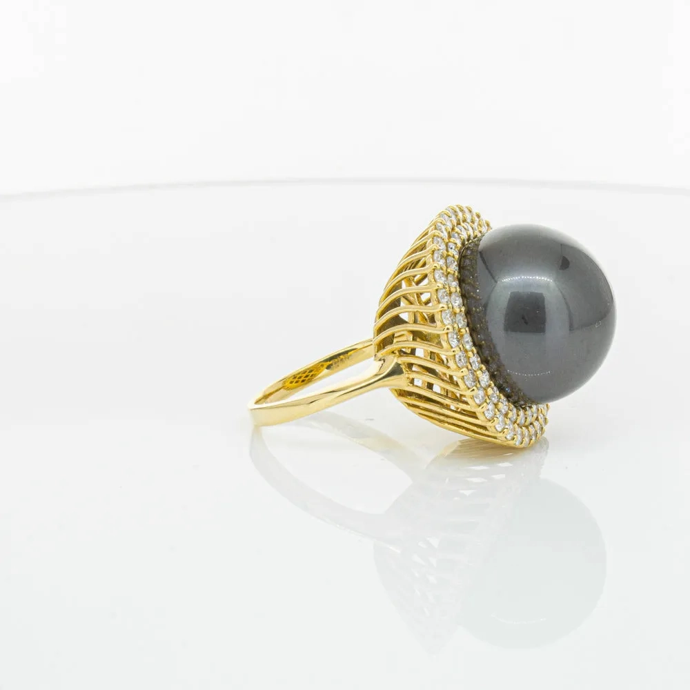 Deja Vu 18ct Yellow Gold 16mm Black Pearl &amp; Diamond Ring