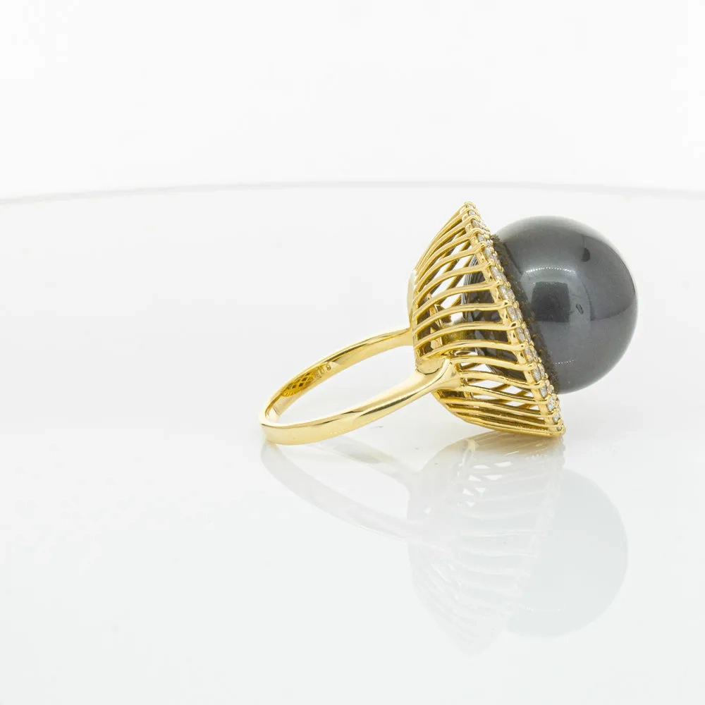 Deja Vu 18ct Yellow Gold 16mm Black Pearl &amp; Diamond Ring