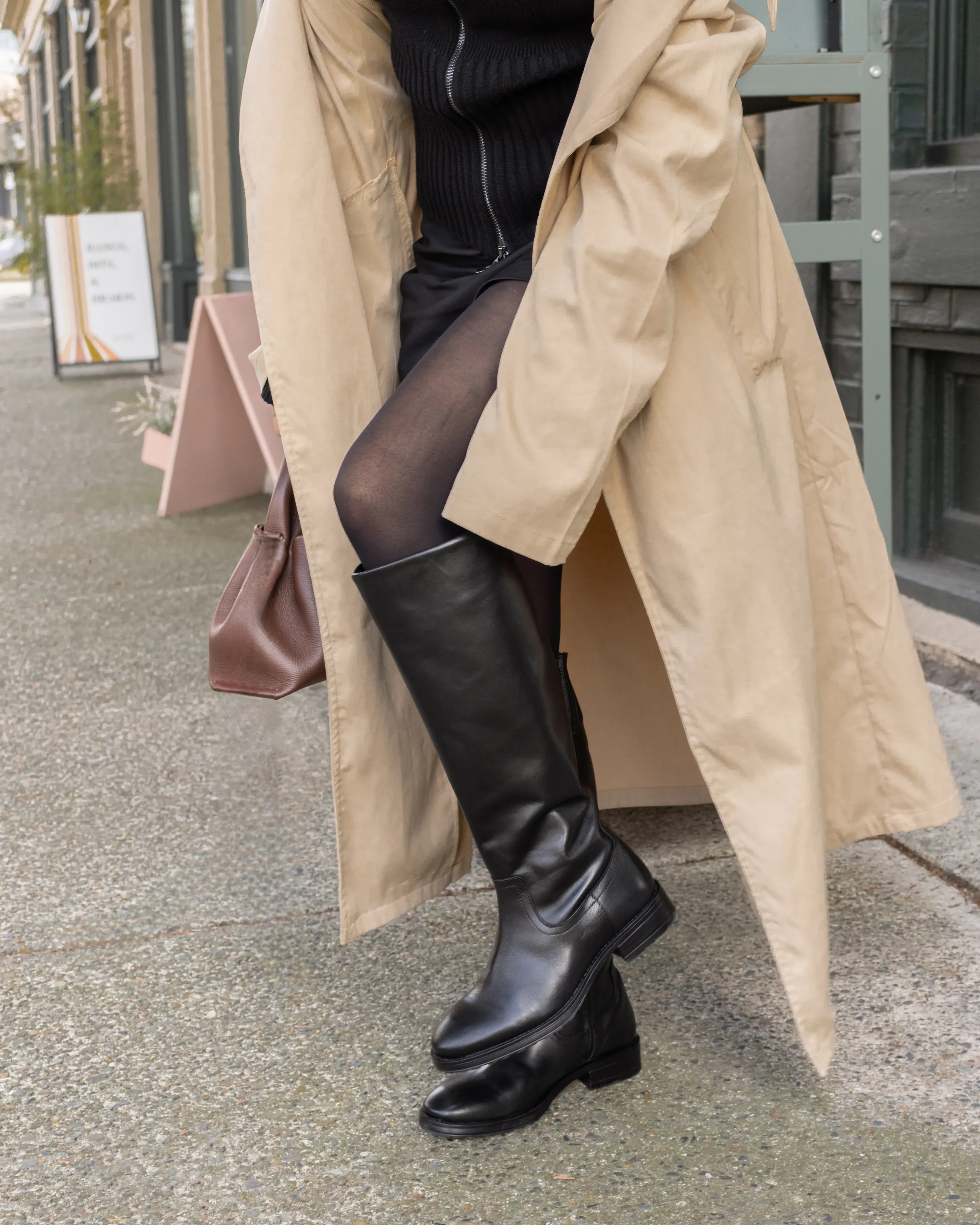 Delorre Leder in Schwarz