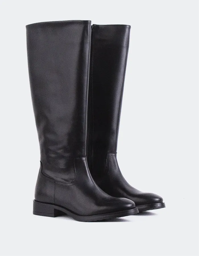 Delorre Leder in Schwarz