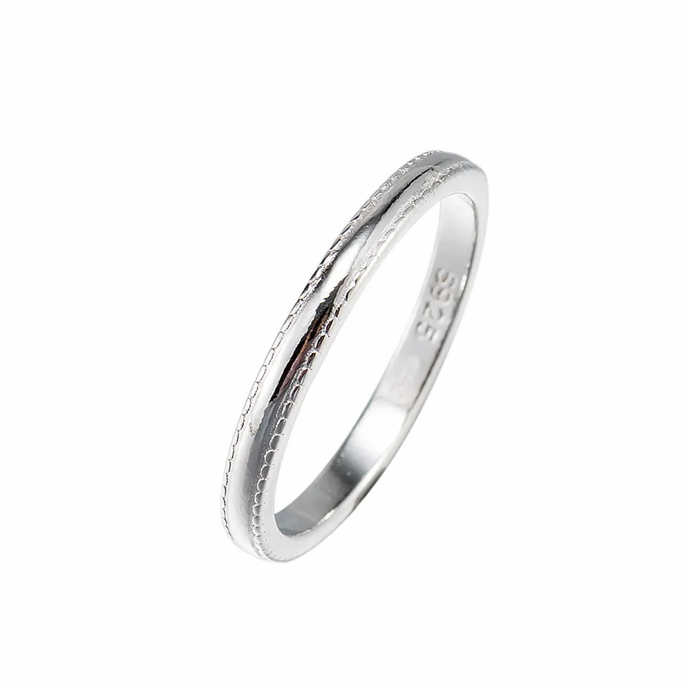 Detailed Plain Band Ring