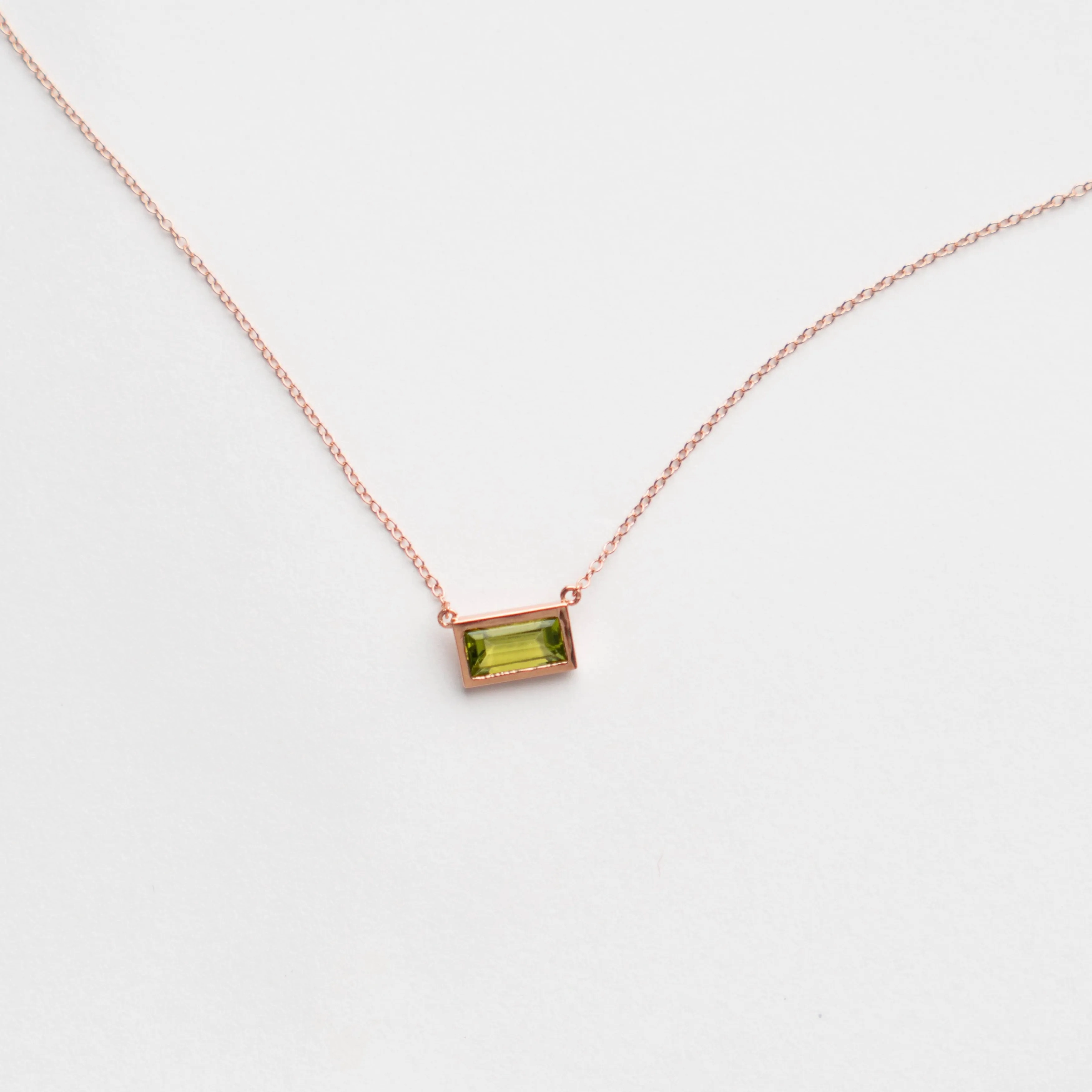 Didi Necklace with Peridot