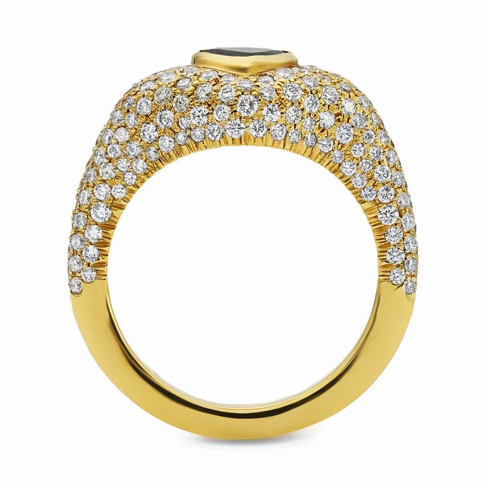 Dusted Amore Alexandrite Signet Ring