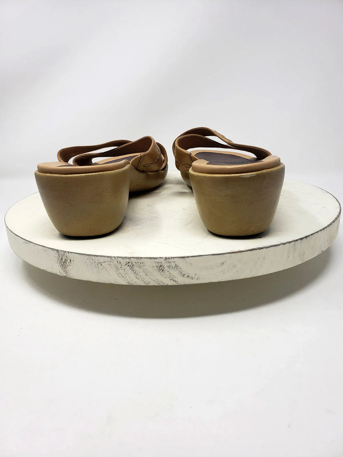 ecco Größe 10 (41) Beige Gestickte Slide-Sandalen NWOB