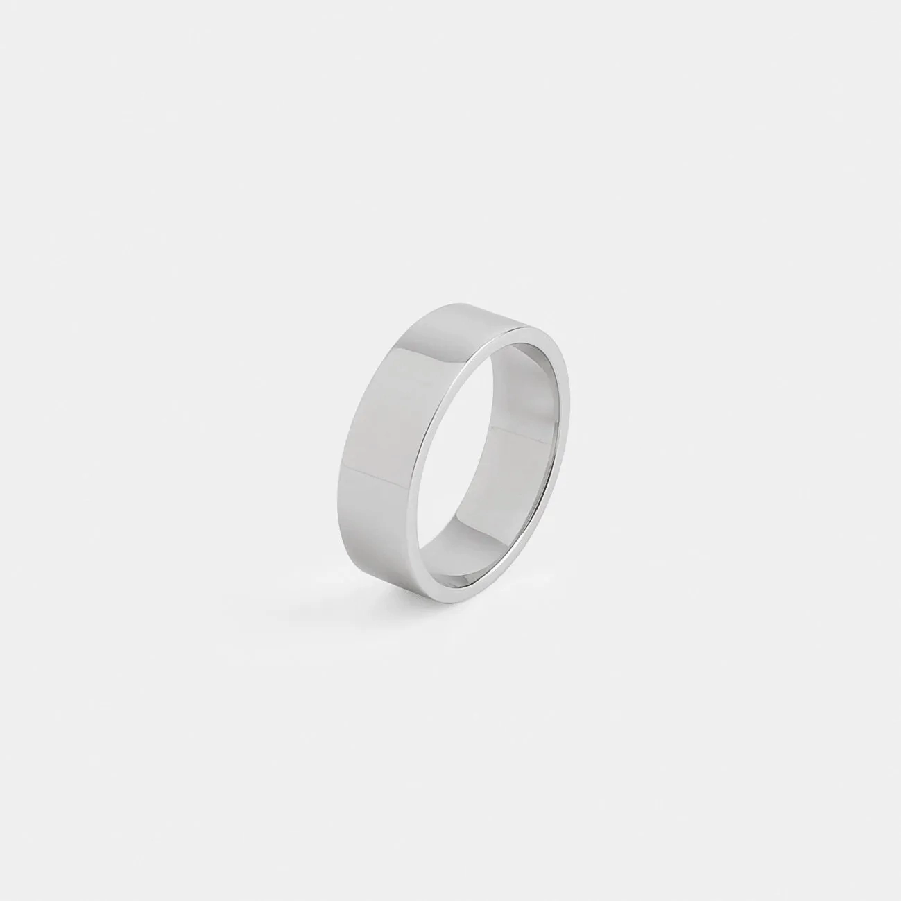 Eldi Ring in Platinum