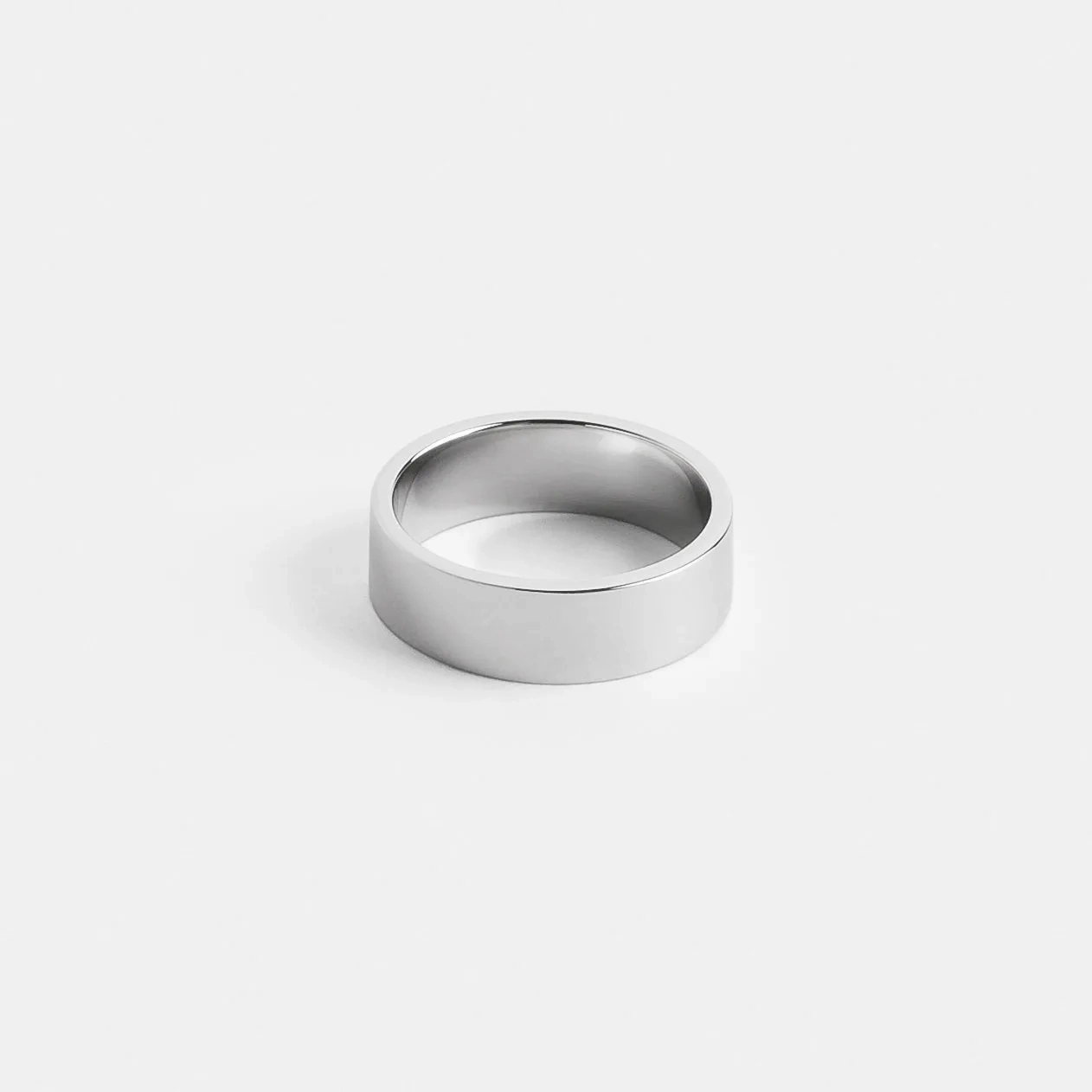 Eldi Ring in Platinum