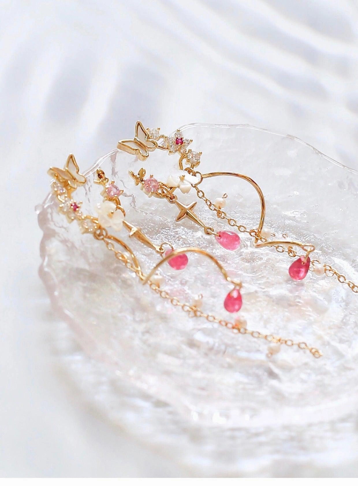 Elegant And Exquisite Color Gilded Earrings