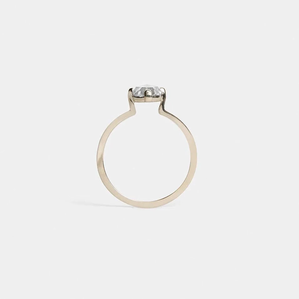 Ema Ring with Salt and Pepper Diamond in Gold