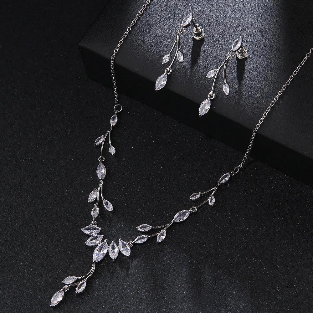 European And American Fashion Minimalist Necklace Set
