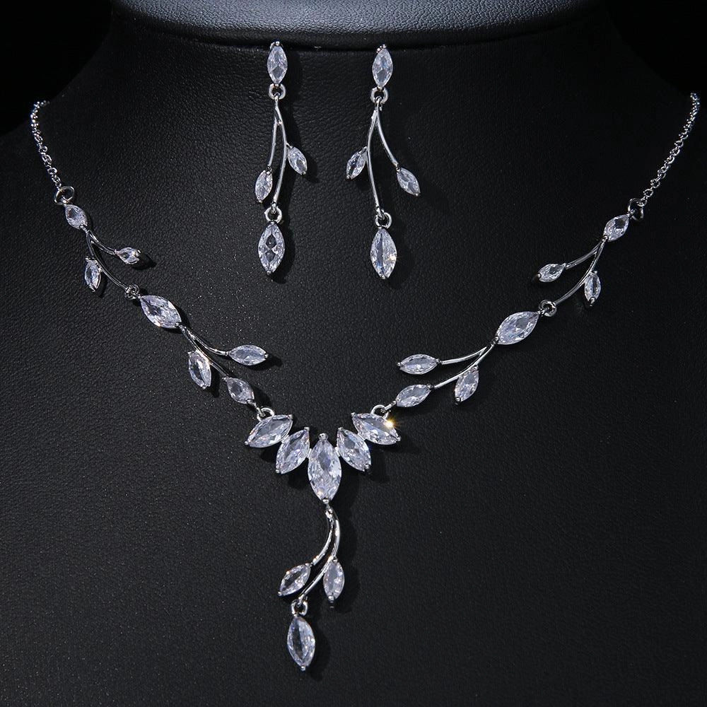 European And American Fashion Minimalist Necklace Set