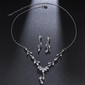 European And American Fashion Minimalist Necklace Set 