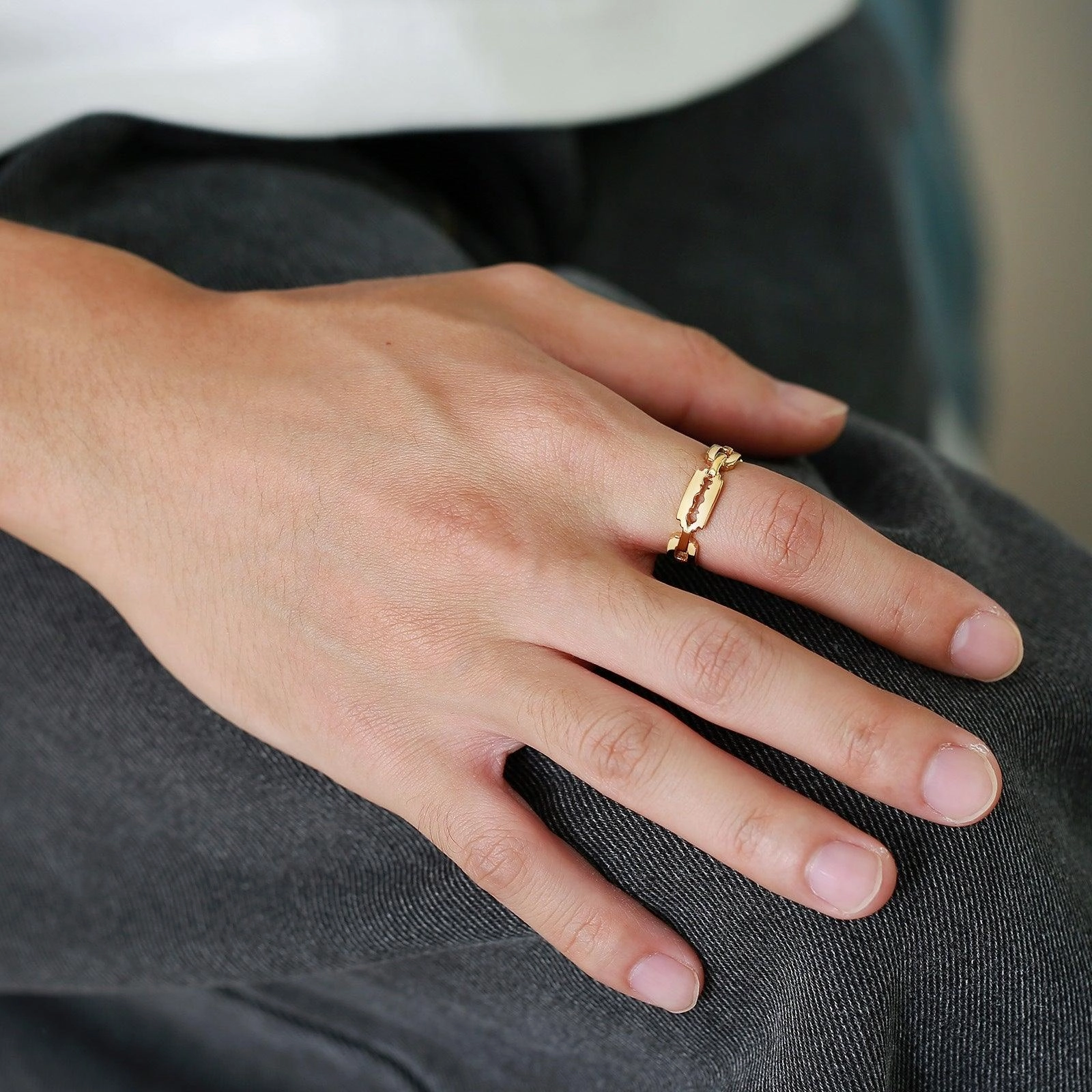 European And American Trendy Black Blade Titanium Steel Ring 