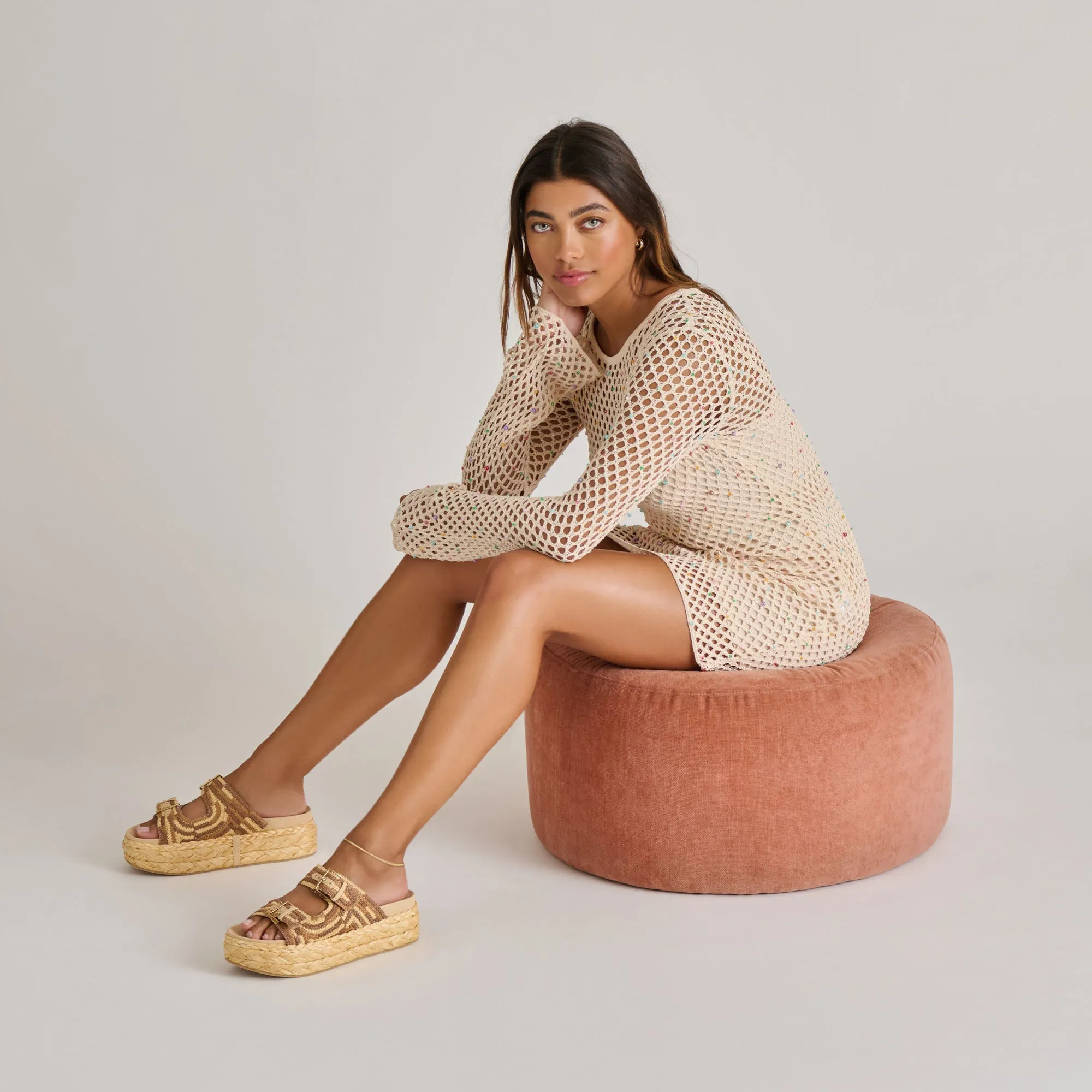 FALYN SANDALETTEN BRAUN NATUR GEFLOCHTENE RAFFIA