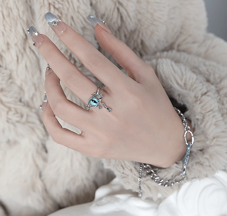 Fashion Devil's Eye Cat Ring Girl