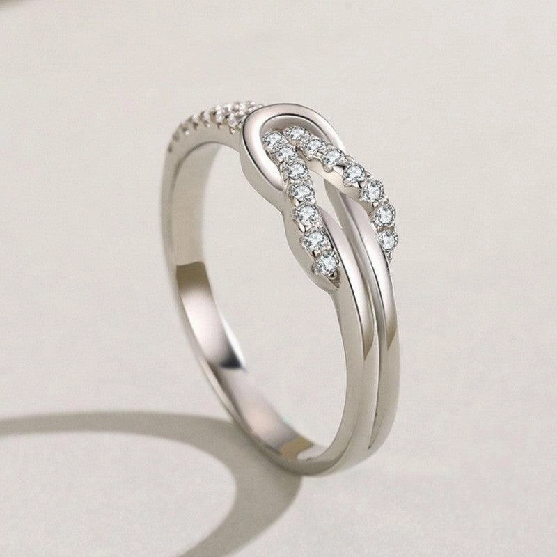 Fashion Knot High-end Light Luxury Cross Ring