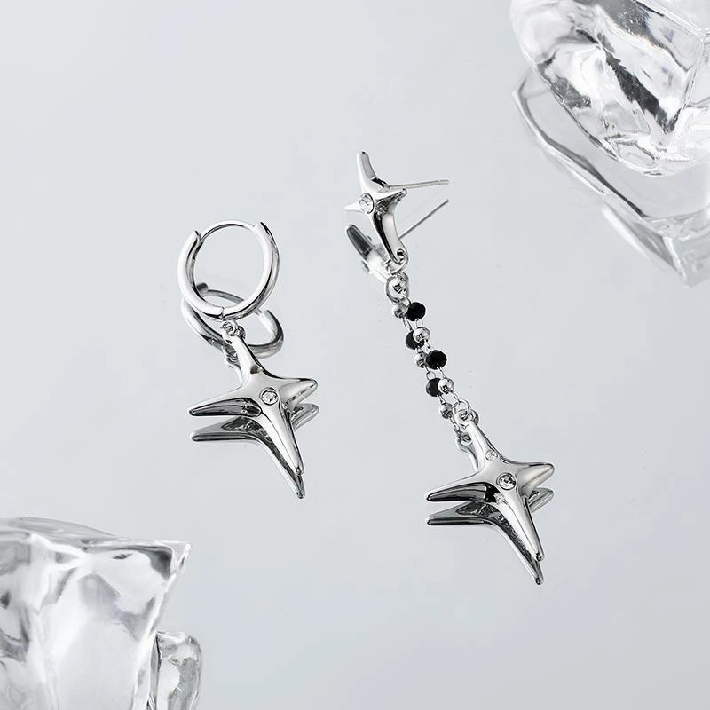 Female Minority Design Asymmetric Four Star Silver Needle Earrings