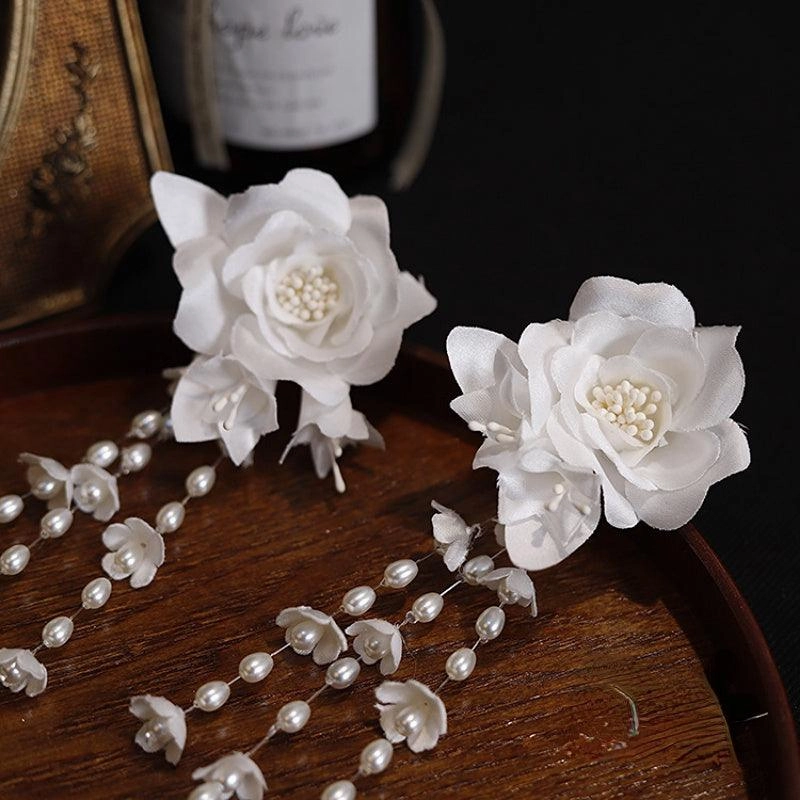 French Satin Three-dimensional Camellia Beaded Lily Of The Valley Bud Ear Clip