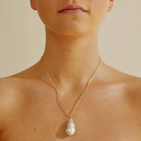 Freshwater Fish Tail Beads Shaped Baroque Pearl Pendant Simple Elegant Necklace 