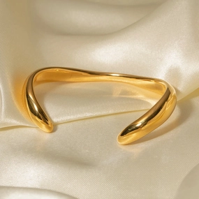 Geometric Stainless Steel Wavy Shape Bracelet 