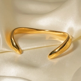 Geometric Stainless Steel Wavy Shape Bracelet 
