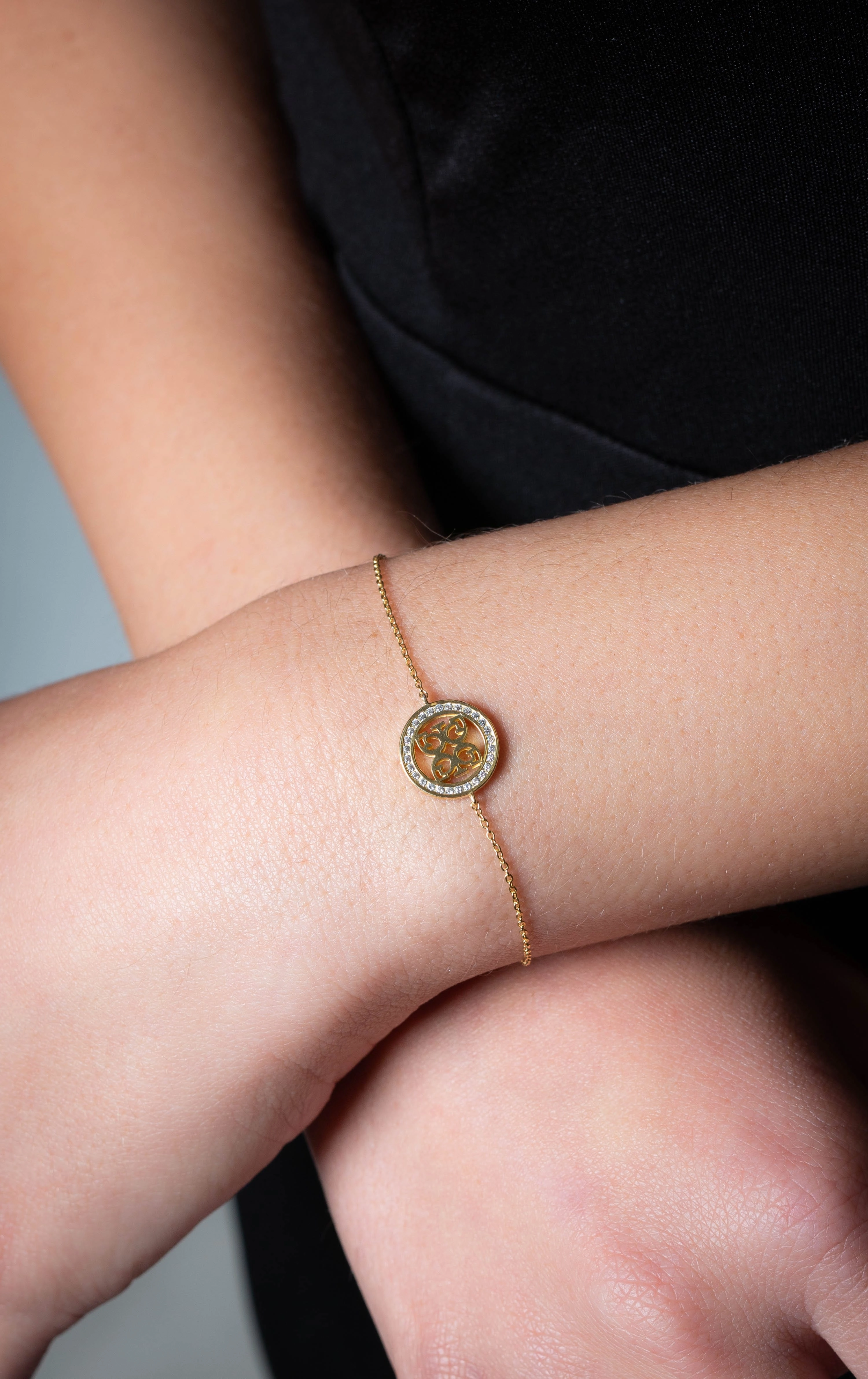 Georgini Signature Medalion Bracelet Gold