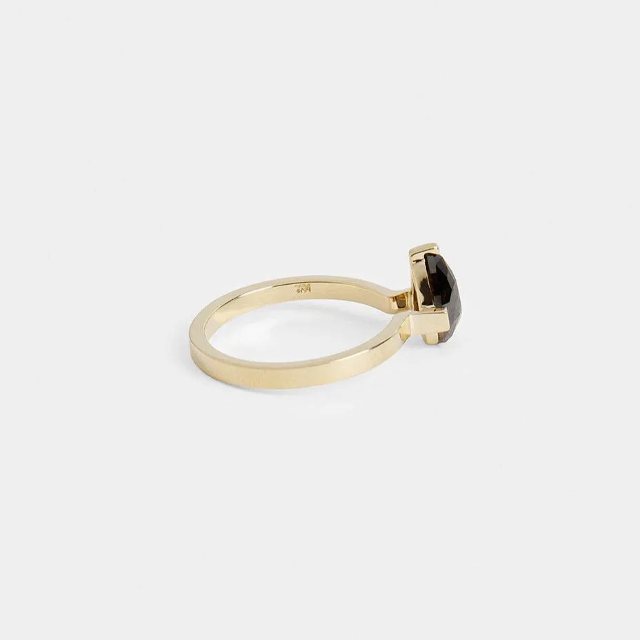 Gerda Ring with Cognac Diamond in Gold