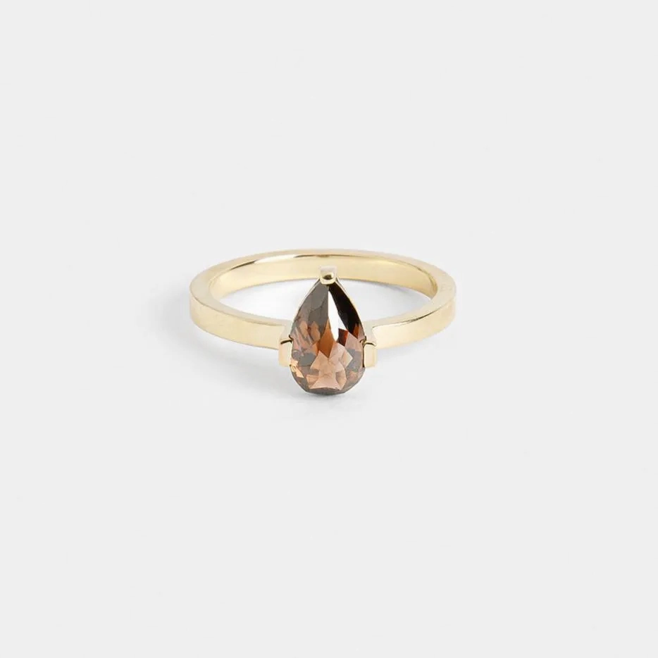 Gerda Ring with Cognac Diamond in Gold
