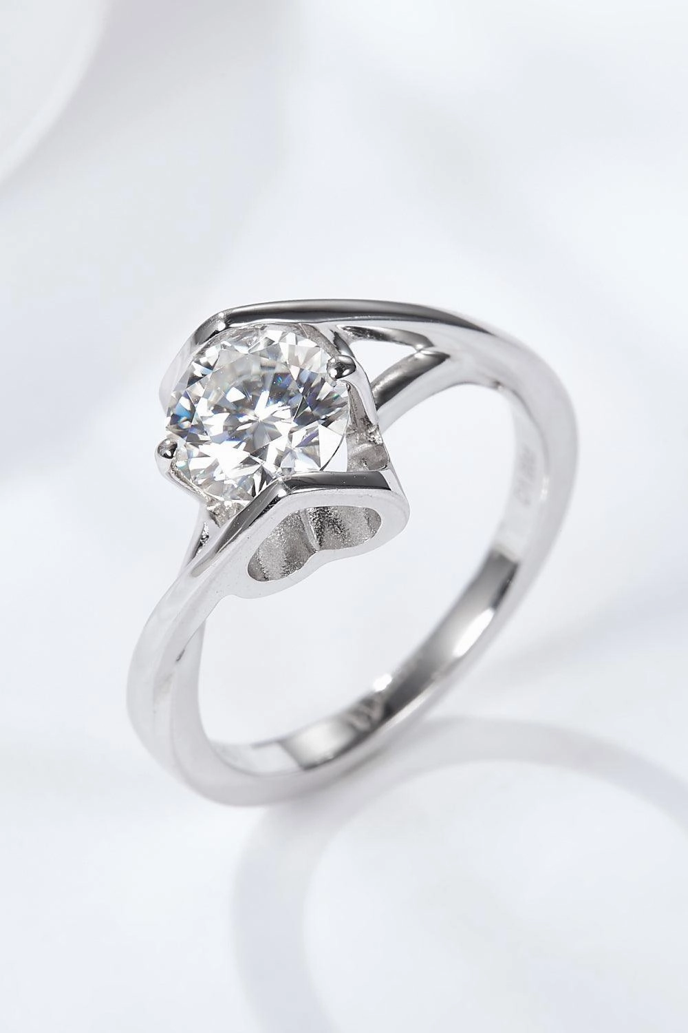 Get What You Need 1 Carat Moissanite Ring 