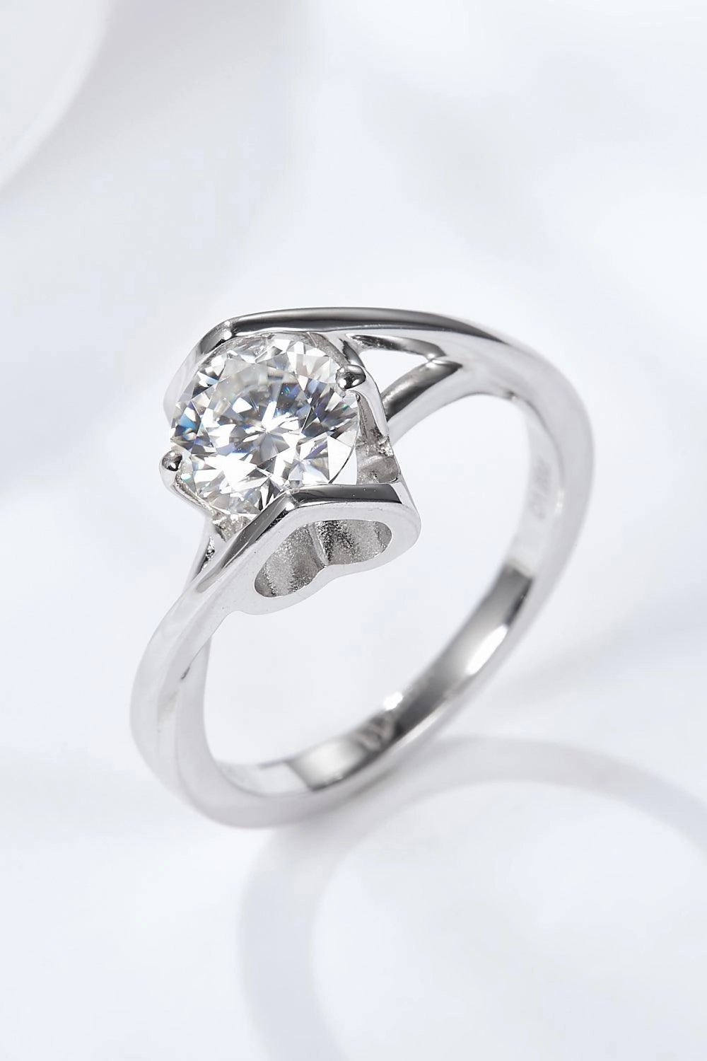 Get What You Need 1 Carat Moissanite Ring 