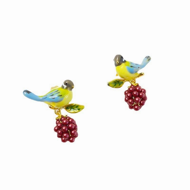 Girls' Creative Fashion Earrings In Europe And America