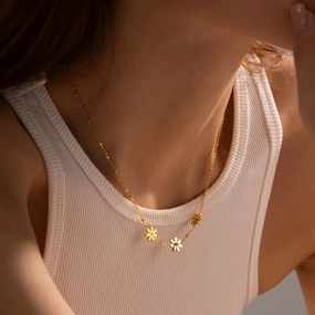 Golden Daisy Trio Necklace 