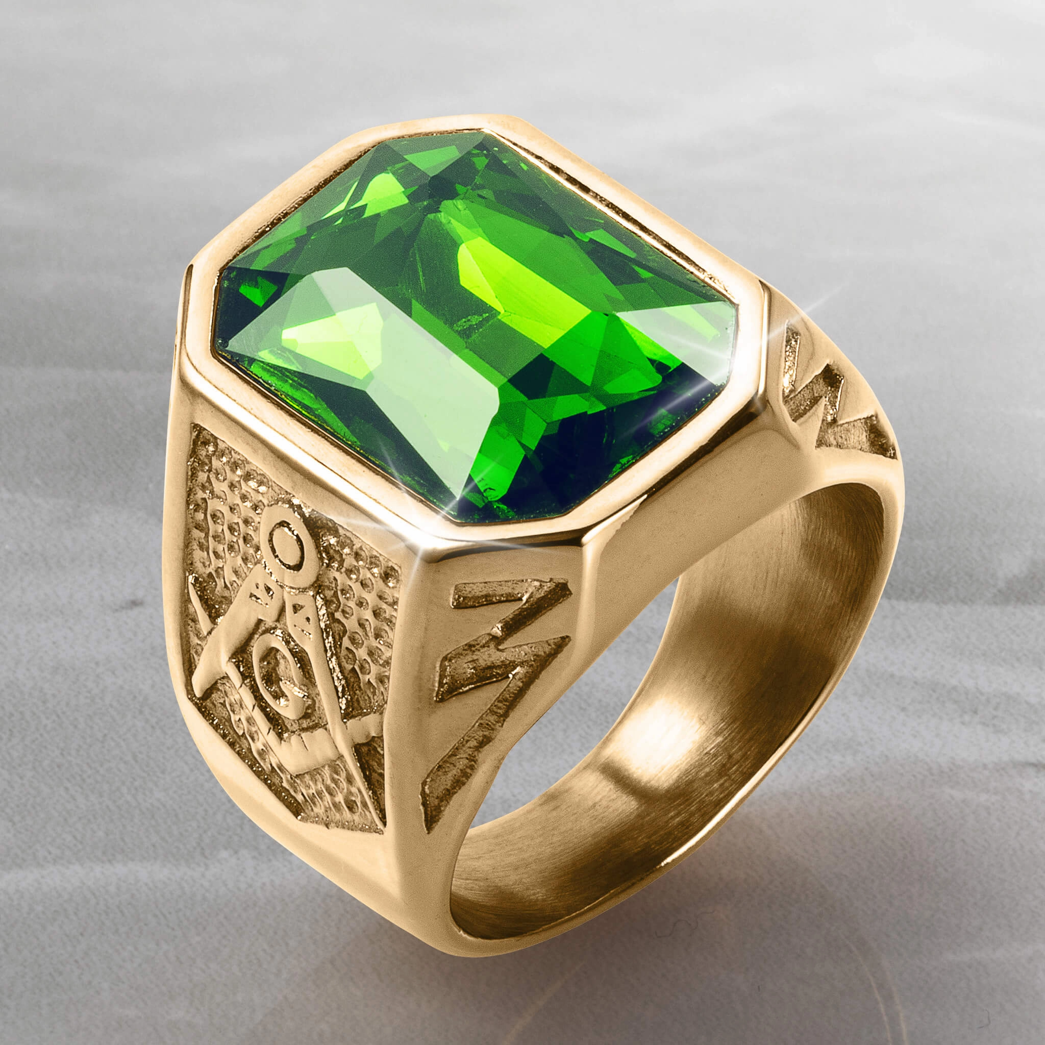 Golden Masonic Green Mens Ring